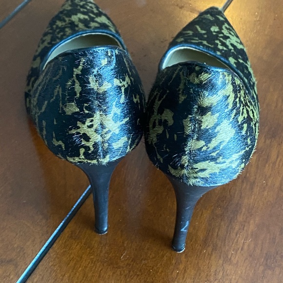 Animal Print Leather Pumps - Picture 2 of 5